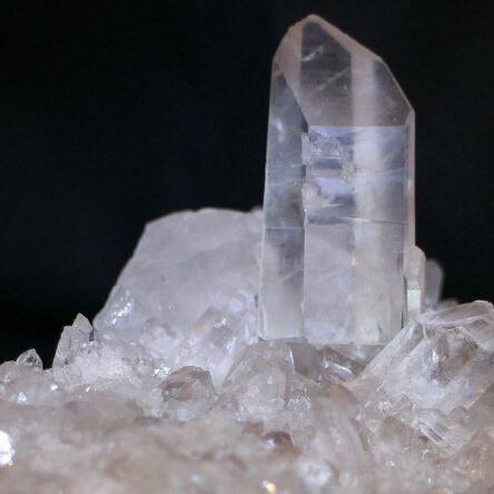 Aceites esenciales que resuenan con el Cuarzo cristal